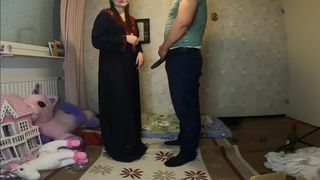 زوجة فاجرة تخون زوجها مع اااخووو الصغير