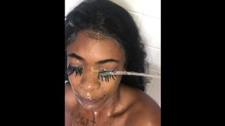 Neighbors Wifey Loves Facials and Gold Showers while He’s at Work. Full Sex Tape Onlyfans@dirtymoufpiec