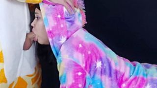 Davlus Ot Glubokoi Glotki, Ved Ego Chlen Ogromni