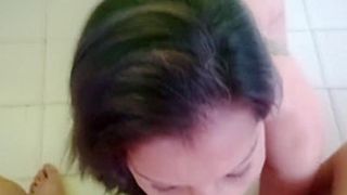 No Dejo Ir A Mi Hermanastra A Uni Para Comerme Su Cono - Porno En Espanol