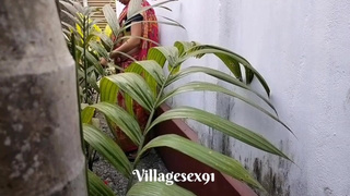 House Garden Clining Time Sex A Bengali Ex-Wife With Saree in Outdoor ( Official Film By villagesex91)
