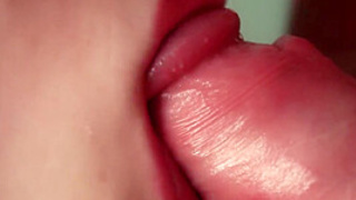 Close-up Bizarre. Slow Motion