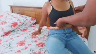 Sri lankan Stepsister Sex - ඉස්කෝලේ කෙල්ල පංති යන්න කලින් කොල්ලට දීපූ සැප