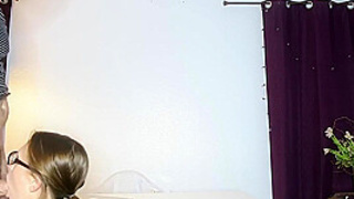 Lil Olivia - Miss Suki Gets A Cum-Shot