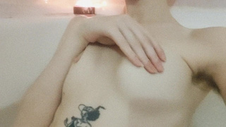 Tattooed pale babe in bathroom ⚰️