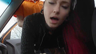 Cab 21yo slut penetrated hardcore in wet pussy hole