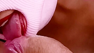 Garganta Profunda - Delicious Juicy Blowjob With Cum In Close-up