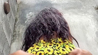 Mientras Nuestra Peleaba Por Los Terrenos