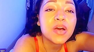 Saturno Squirt Gives Oral Sex To Her Lesbian Friend And Shakes Her Ass With Her Erotic Lingerie