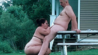 Outdoor Dick Sucking Session With Missy And George