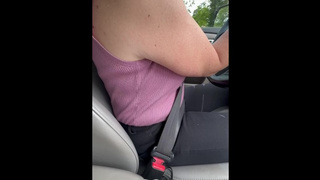Cheating Wifey uses lunch break to cheat on fiance!