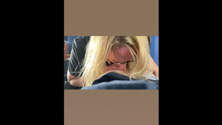 Blonde giving head for lunch
