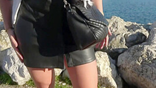 Jen, mischievous, naughty... and dirty! - Jacquie et Michel TV