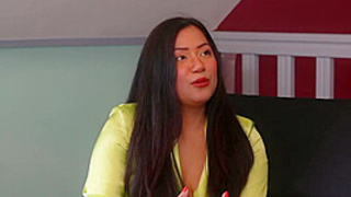 Kyara takes Emmy to total lust... - Jacquie et Michel TV