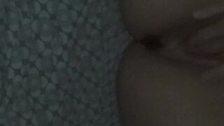 Masturbation talons soutien gorge