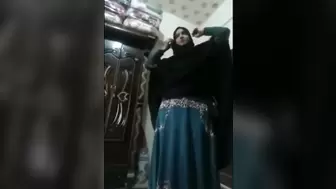 Arab wifey likes anal sex two