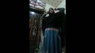 Arab wifey cunt part two