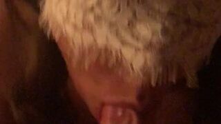 Amatuer ex-wife swallows schlong in hotel