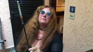 Augusta- A sexy smoker with her very long holder