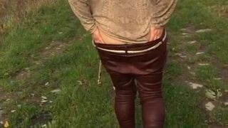 Chantal a un besoin pressant