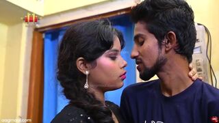 Unsatisfied wifey fuck with Naukar. Attractive oral sex