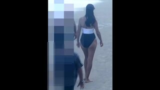 his mfture ex-wife has a great behind