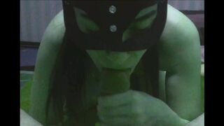 сосет от души