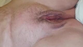 Mi esposa close up cunt.