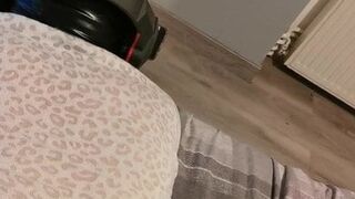 Il me trompe avec les videos porno