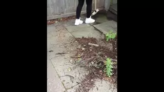 Step Mom Fuck and make Step Son Jizz on her Leggings in the back Garden